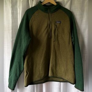 Patagonia Men's Olive and Forest Green Zip-Up Sweater